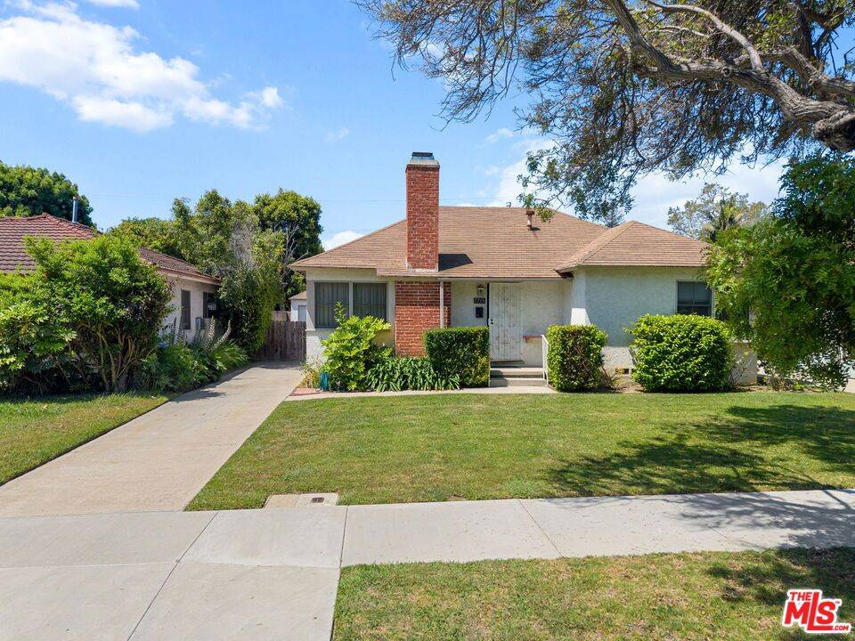 Los Angeles, CA 90064,2725 Midvale AVE