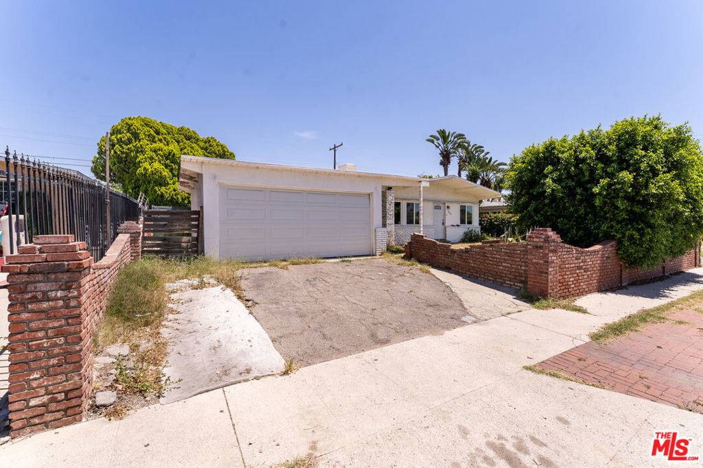Arleta, CA 91331,9870 Woodale AVE