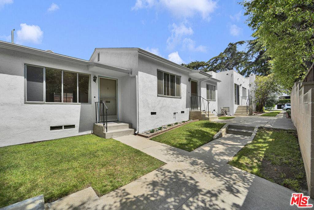 Santa Monica, CA 90403,938 15th ST