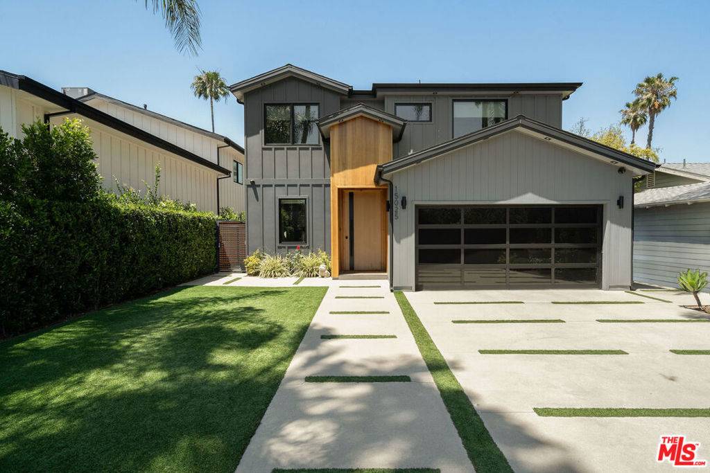 Sherman Oaks, CA 91403,15025 Valleyheart DR
