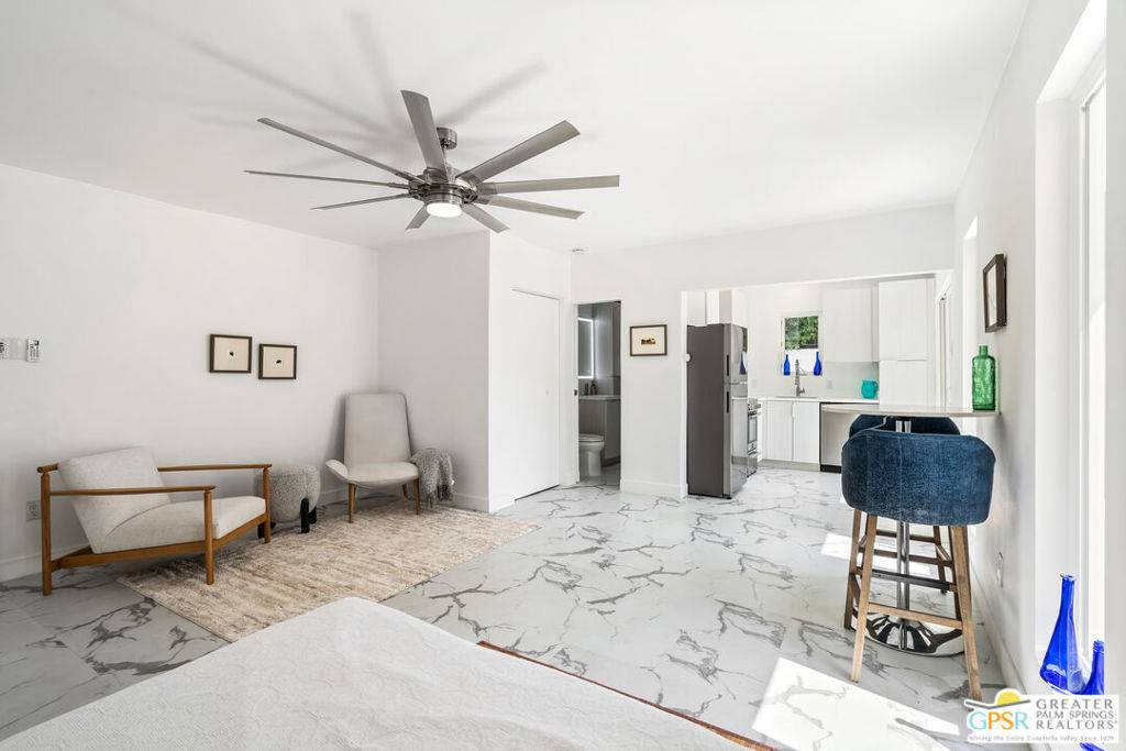 Palm Springs, CA 92262,314 E Stevens RD #10