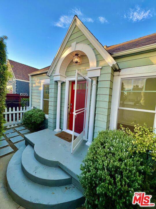 Venice, CA 90291,421 Grand BLVD