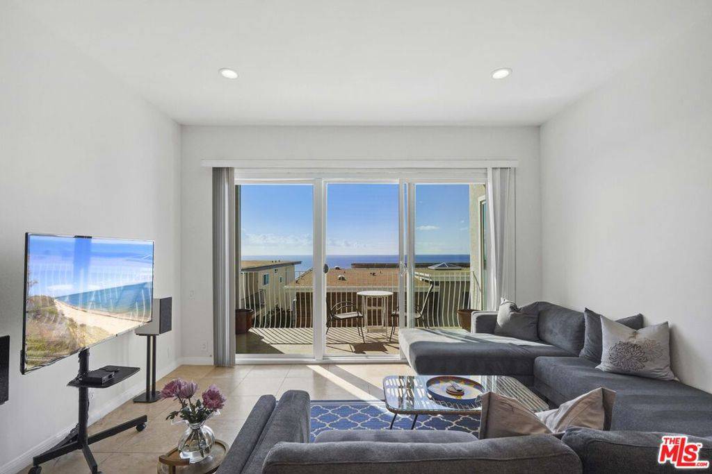 Malibu, CA 90265,18103 Coastline DR #7