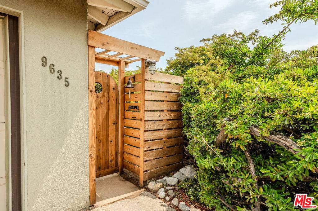 Sun Valley, CA 91352,9635 Stonehurst AVE