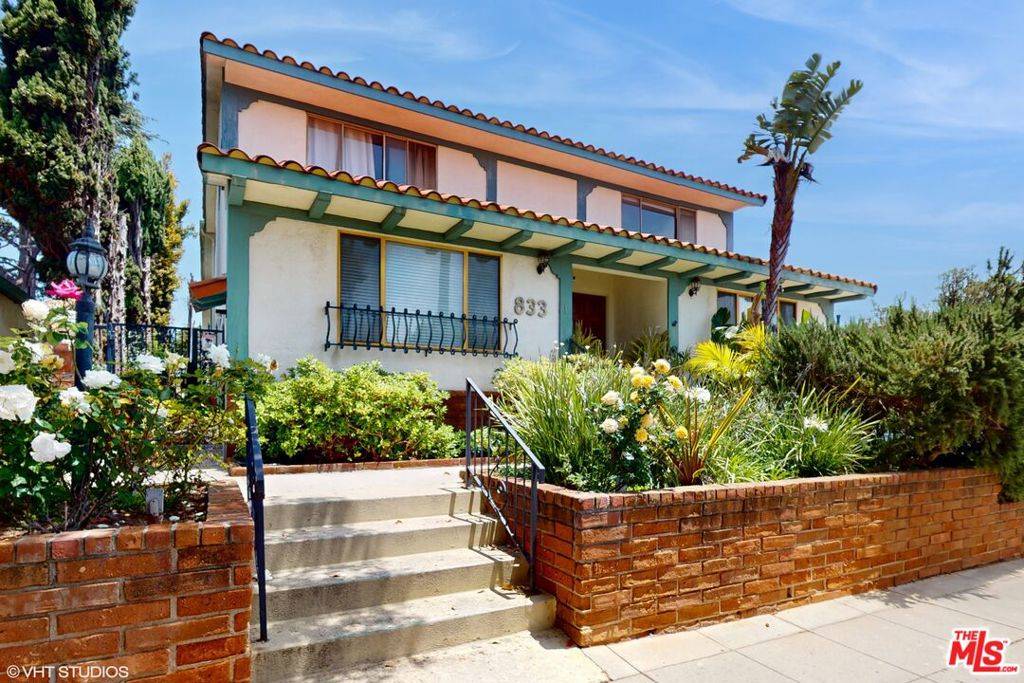 Santa Monica, CA 90403,833 21st ST #2