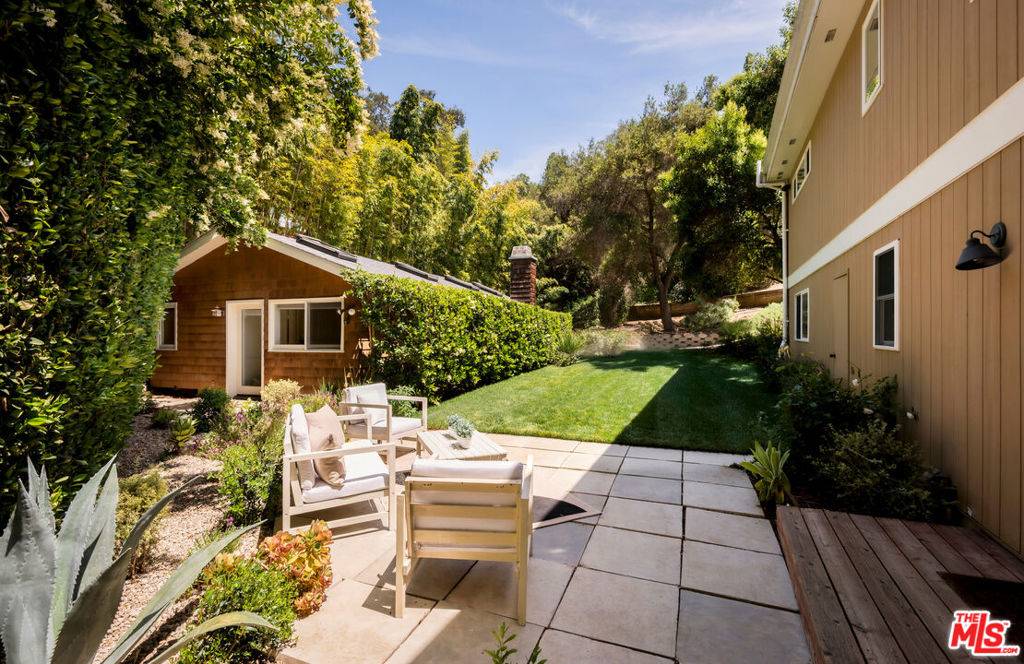 Topanga, CA 90290,508 GLEN TRL