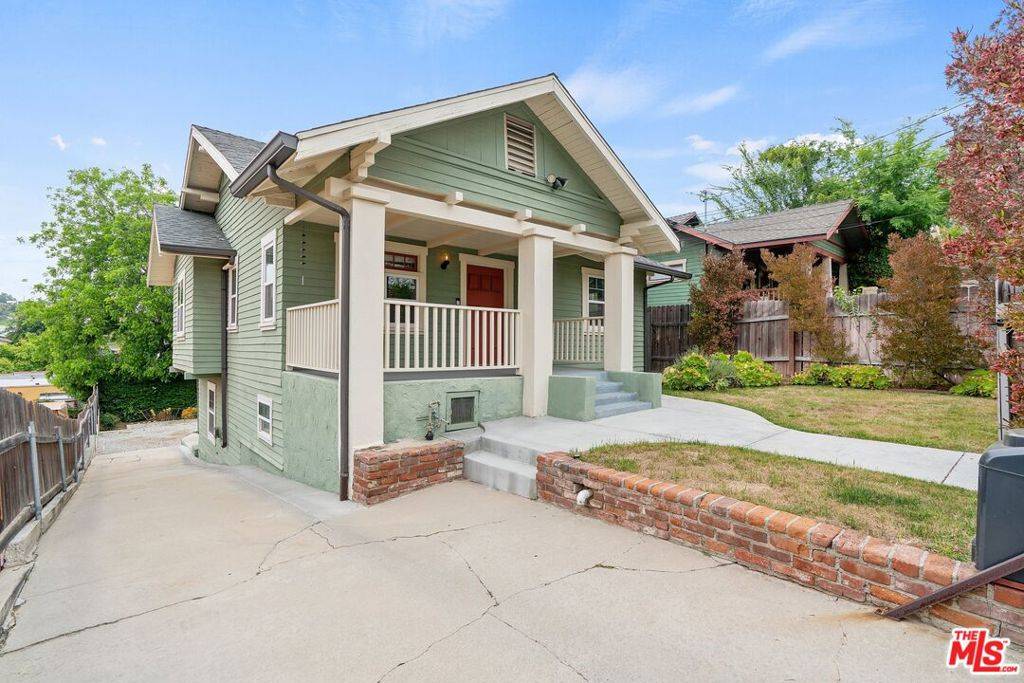 Los Angeles, CA 90042,6163 Strickland AVE