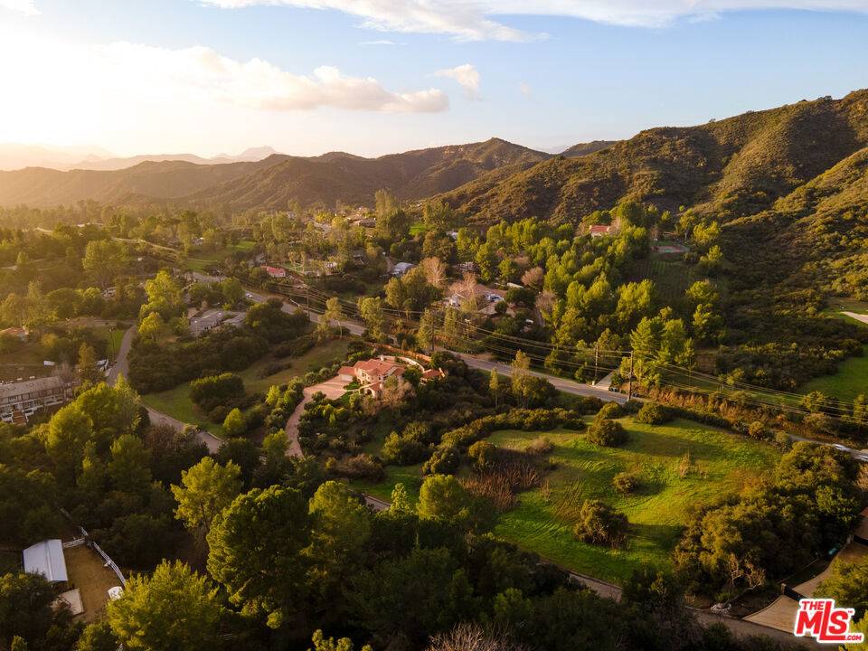 Calabasas, CA 91302,2175 Cold Canyon RD