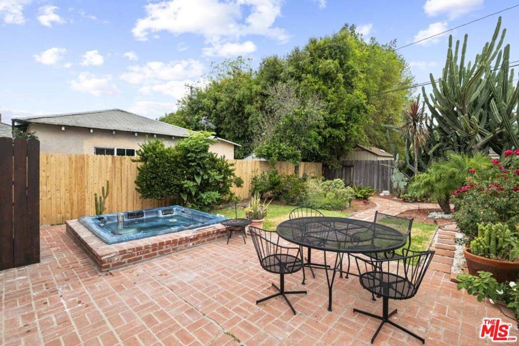 Sherman Oaks, CA 91403,4753 Saloma AVE