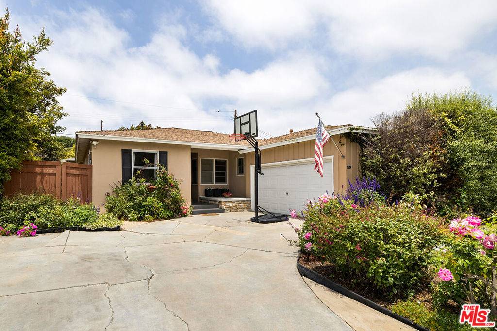 Los Angeles, CA 90066,11419 Francis PL