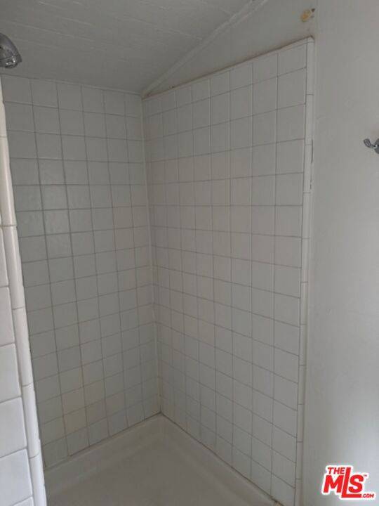 San Fernando, CA 91340,1306 Pico ST
