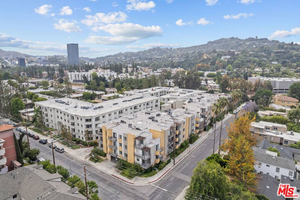 North Hollywood, CA 91602,4180 Fair AVE #PH 5