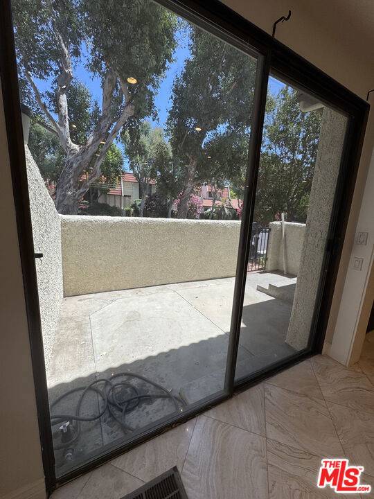 Woodland Hills, CA 91367,6205 1/2 Nita AVE