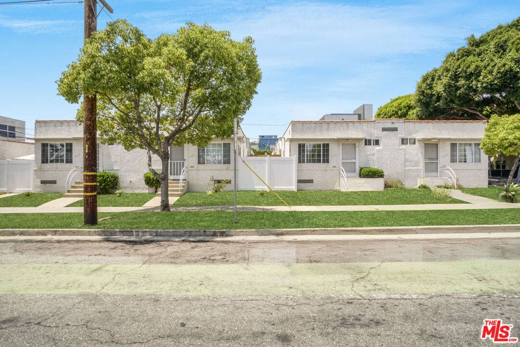 Santa Monica, CA 90404,2415 Arizona AVE