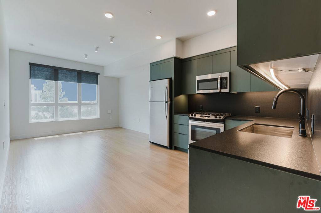 Culver City, CA 90232,10601 Washington BLVD #718