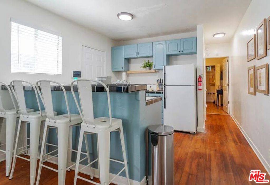 Venice, CA 90291,31 S. Venice BLVD #31