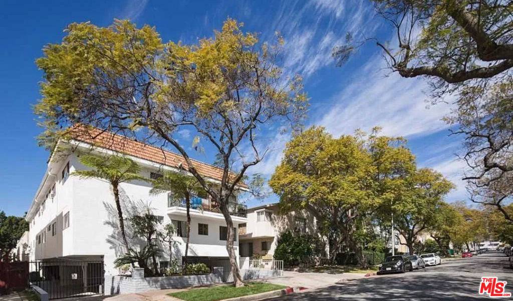 West Hollywood, CA 90046,1009 N Edinburgh AVE #7