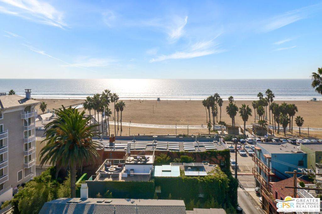 Santa Monica, CA 90401,7 Vicente TER