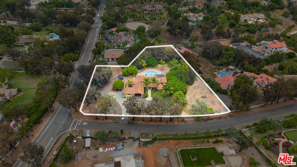 Encinitas, CA 92024,3306 Bumann RD