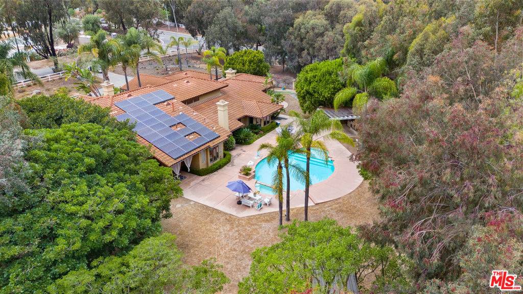 Encinitas, CA 92024,3306 Bumann RD
