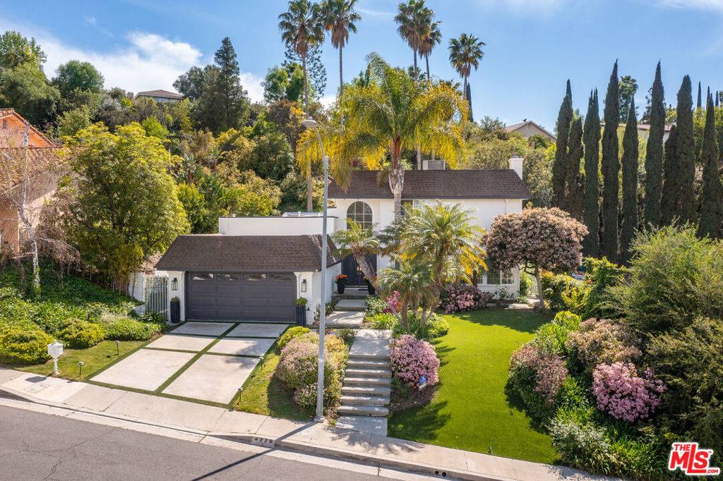 Tarzana, CA 91356,4729 Monarca DR