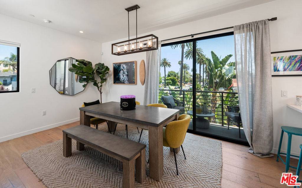 Los Angeles, CA 90066,11900 Washington PL