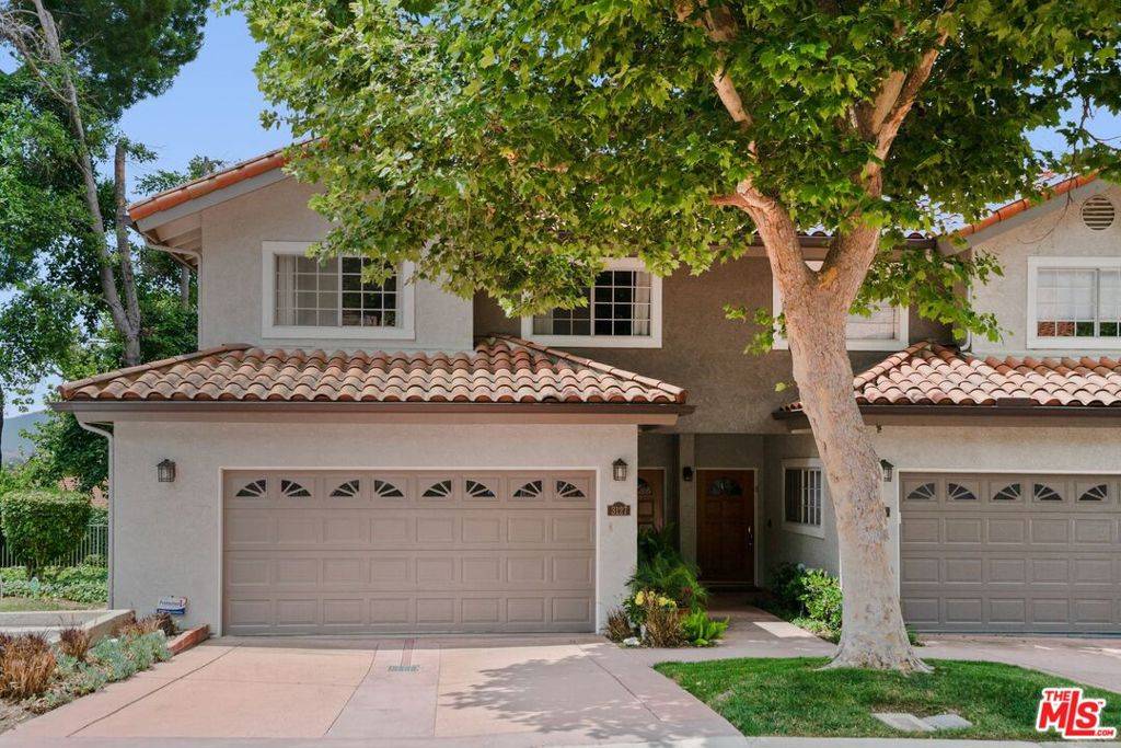 Westlake Village, CA 91362,3127 E Hillcrest DR