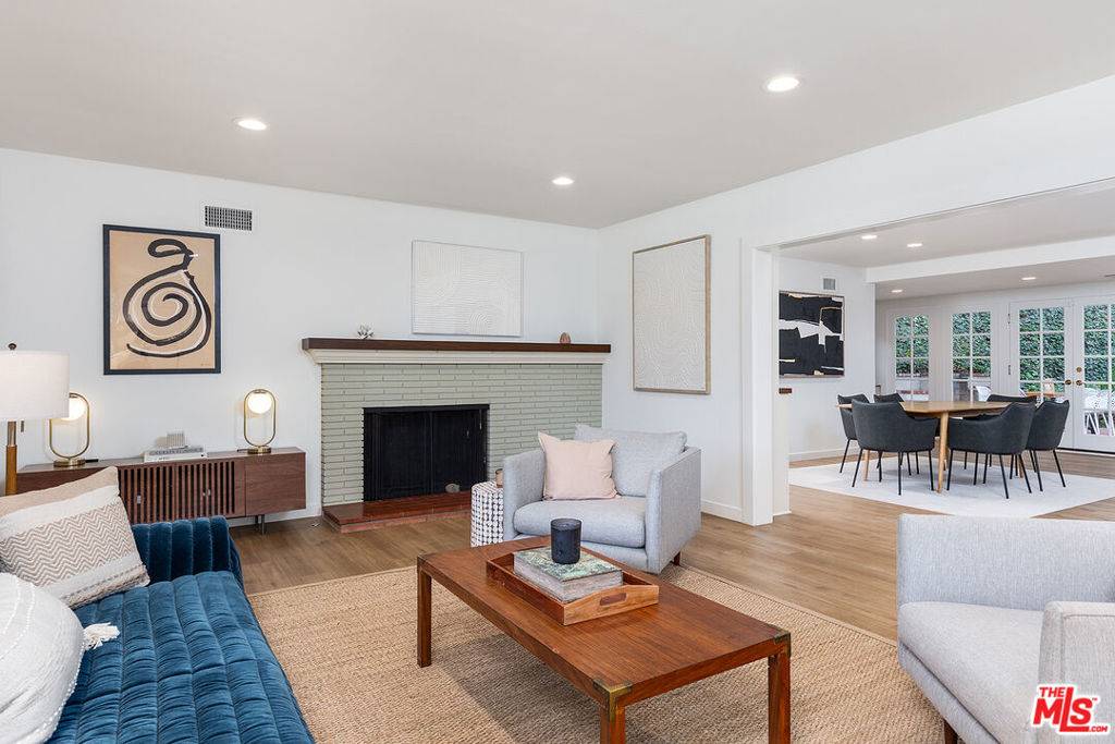 Pasadena, CA 91103,1215 Linda Ridge LN