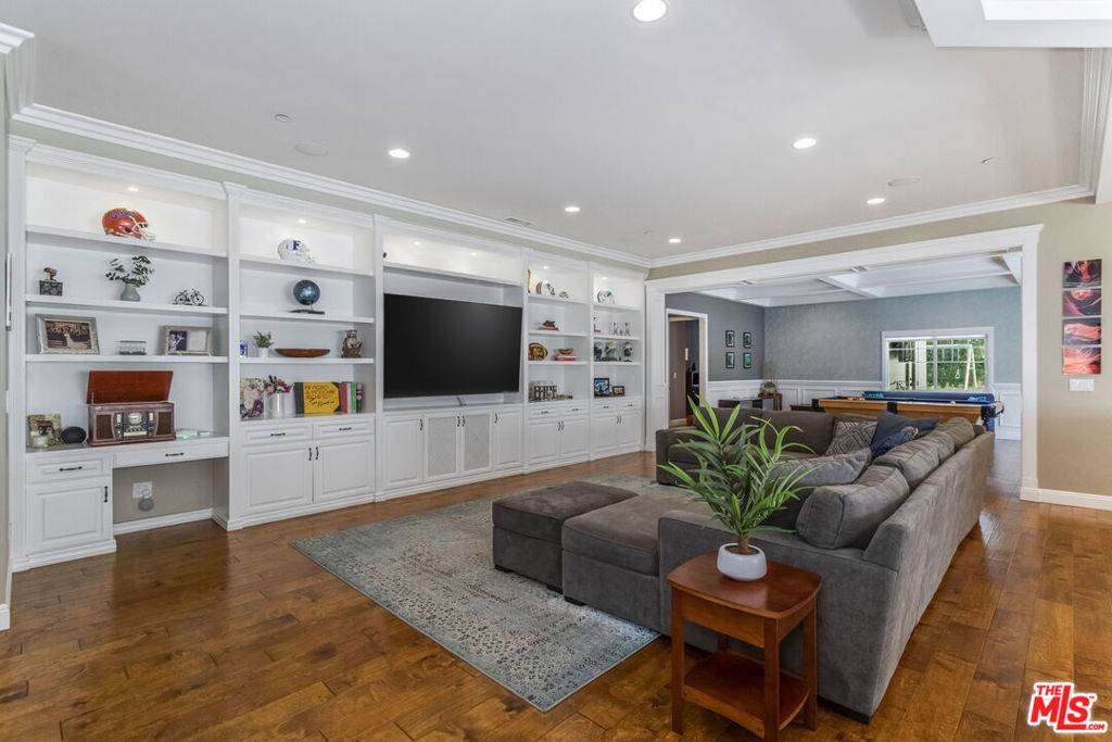 Sherman Oaks, CA 91403,4728 Vesper AVE