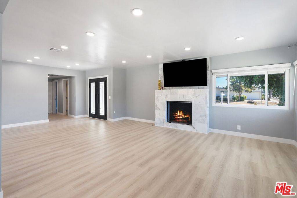 North Hills, CA 91343,8901 Rubio AVE