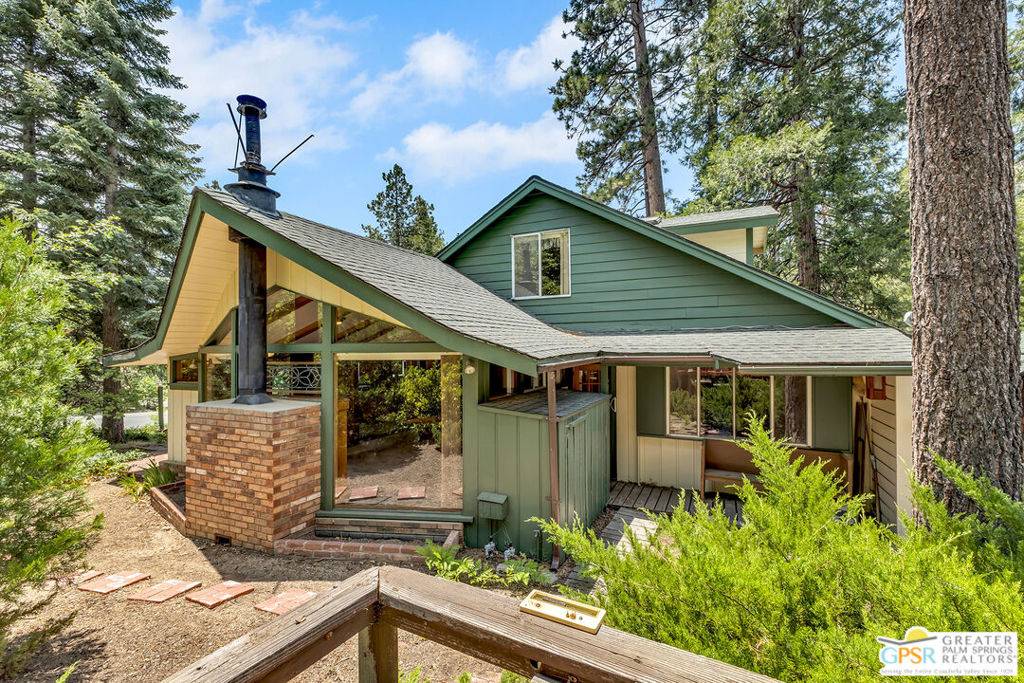 Idyllwild, CA 92549,25229 Fern Valley RD