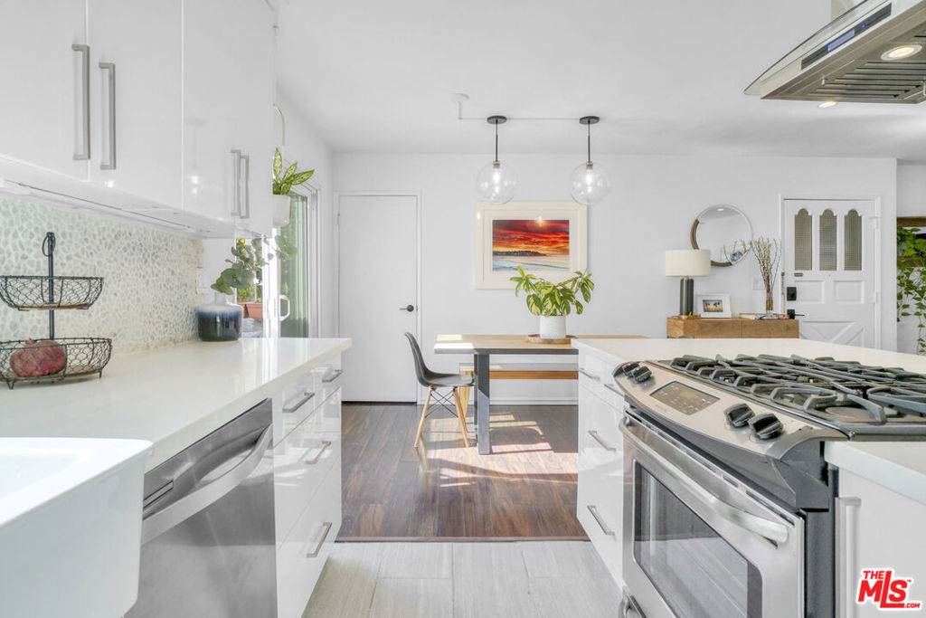 Santa Monica, CA 90404,1315 Stanford ST #7