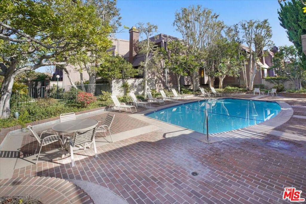 Marina Del Rey, CA 90292,4429 Alla RD #5