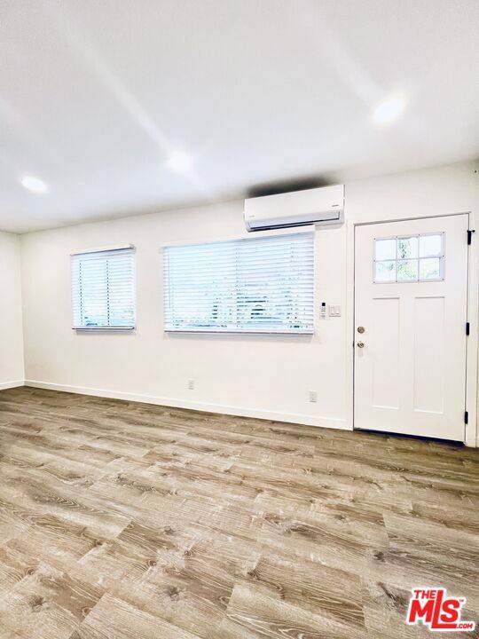 Glendale, CA 91205,421 E Chevy Chase DR #1