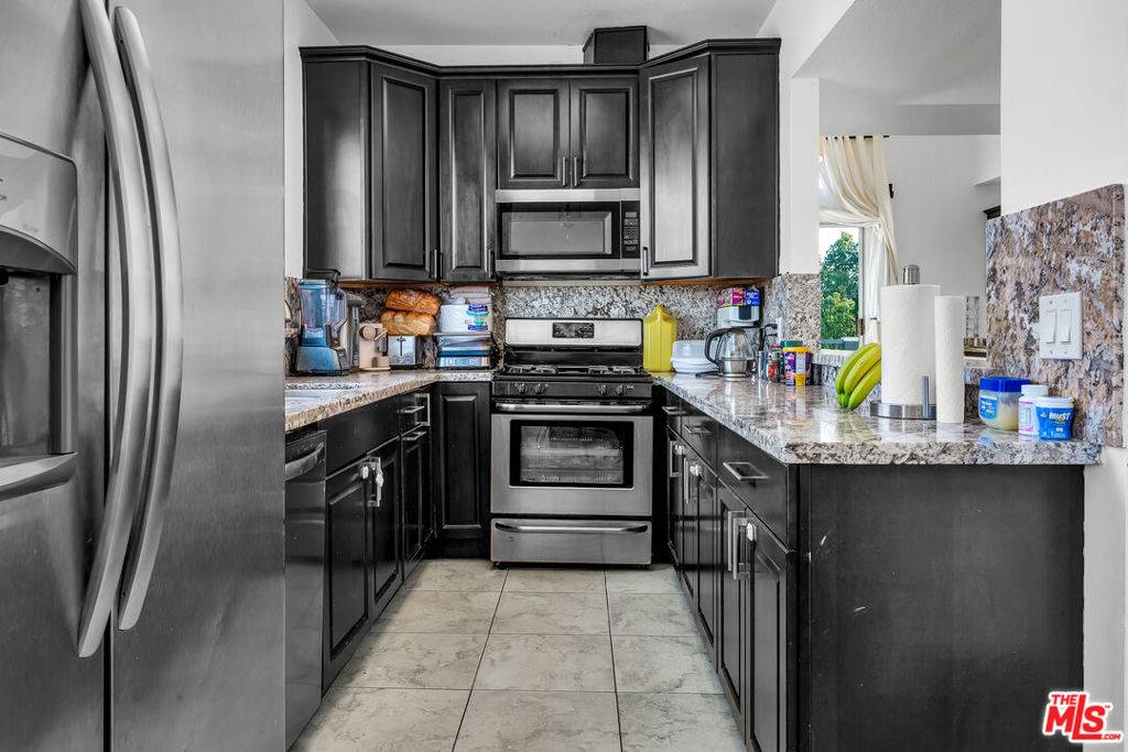 Los Angeles, CA 90035,1481 S Shenandoah ST #101