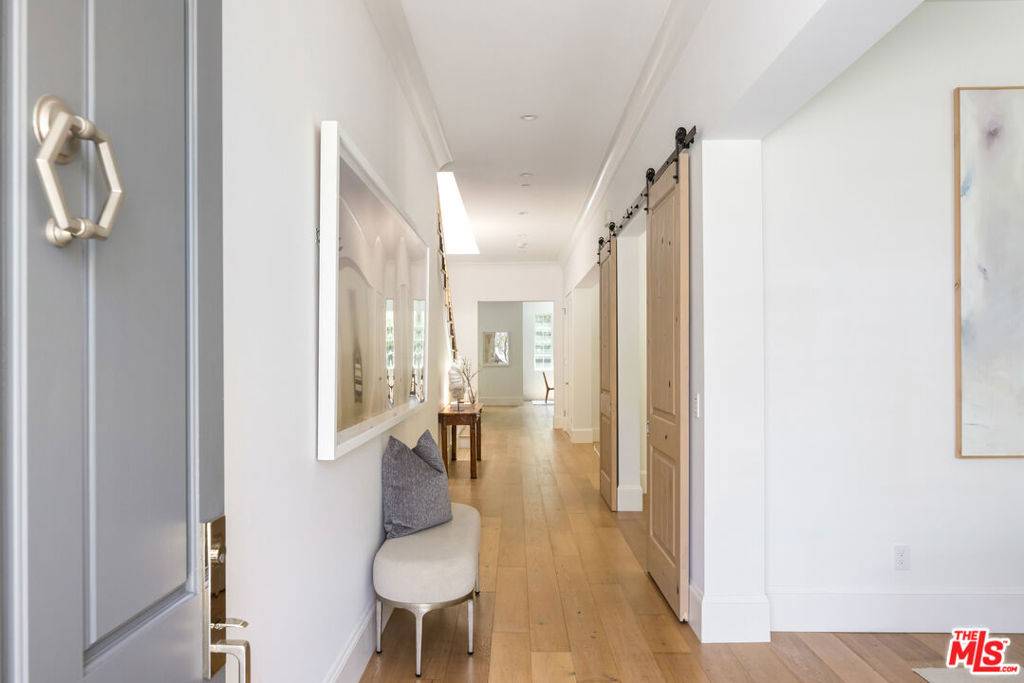 Santa Monica, CA 90402,444 25th ST