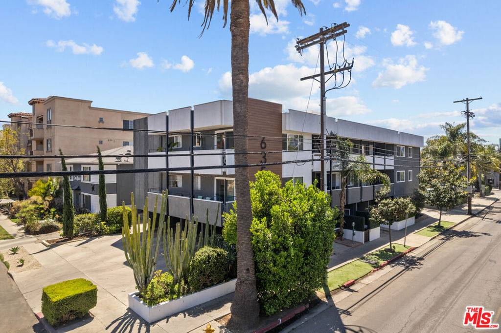 Los Angeles, CA 90038,6350 Willoughby AVE ##3