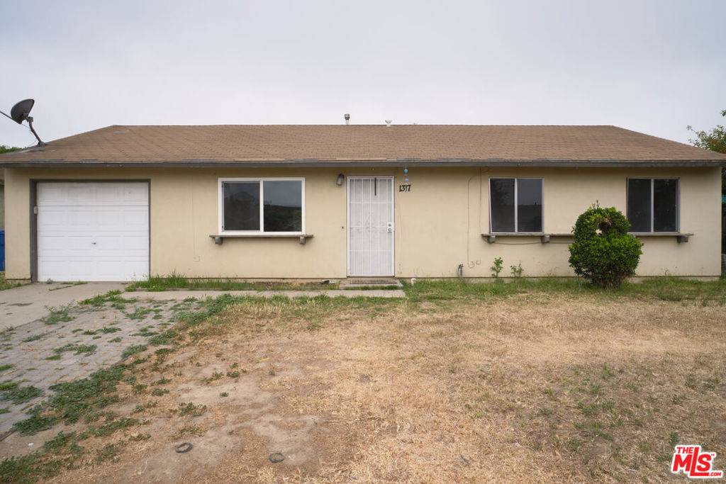 Santa Maria, CA 93458,1317 N Western AVE