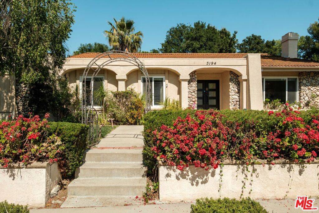 Topanga, CA 90290,3194 Rossini PL