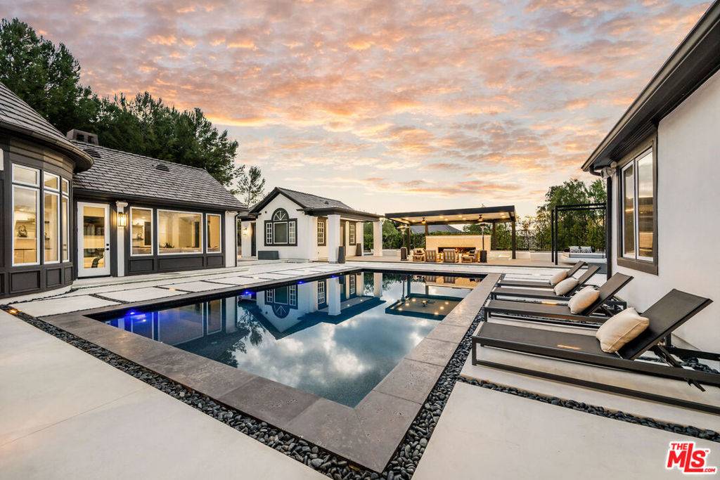 Coto De Caza, CA 92679,1 Falconridge DR