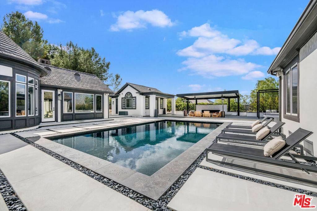 Coto De Caza, CA 92679,1 Falconridge DR