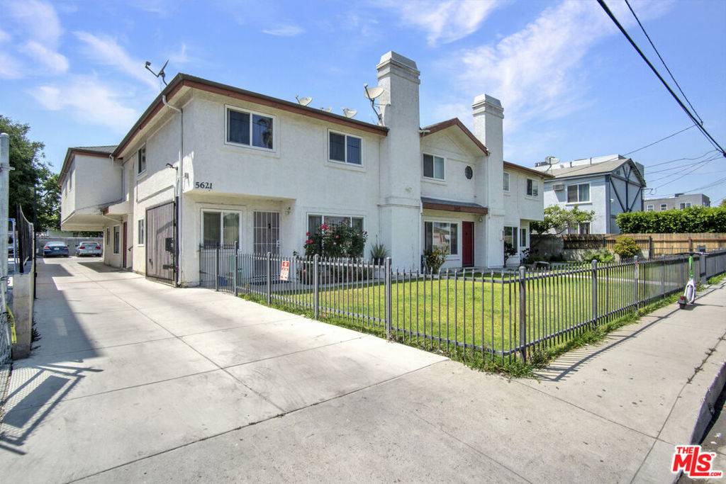 North Hollywood, CA 91601,5621 Klump AVE