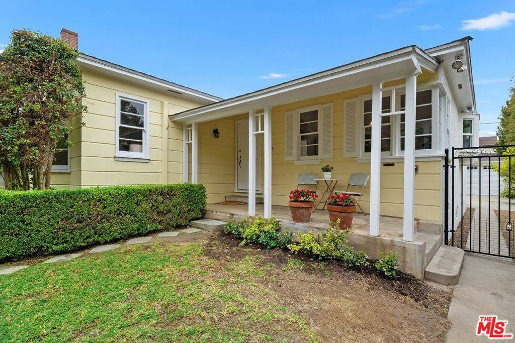 Santa Monica, CA 90403,1033 22nd ST