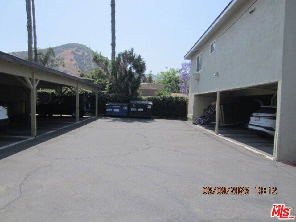 Los Angeles, CA 90039,4040 Verdant ST