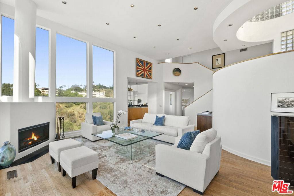 Studio City, CA 91604,3670 Avenida Del Sol