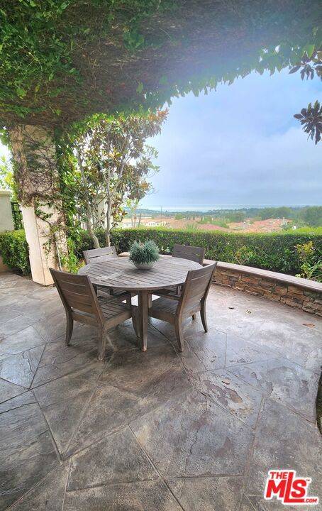 Newport Coast, CA 92657,5 Marisol