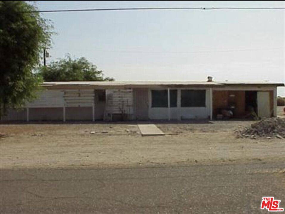 Thermal, CA 92274,2502 Harbor DR