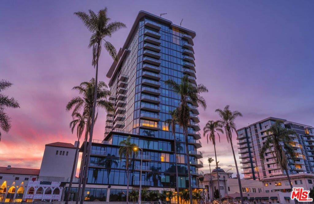 San Diego, CA 92103,525 Olive Street #908