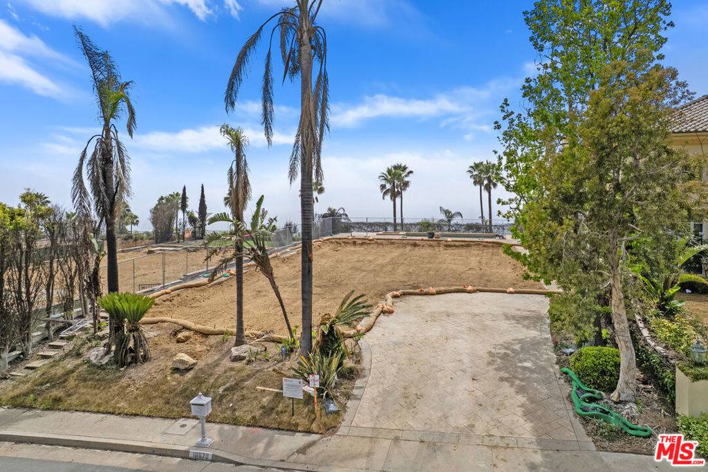 Pacific Palisades, CA 90272,16670 Via Pacifica