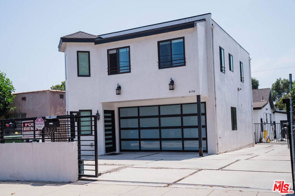 Los Angeles, CA 90039,3176 Casitas AVE